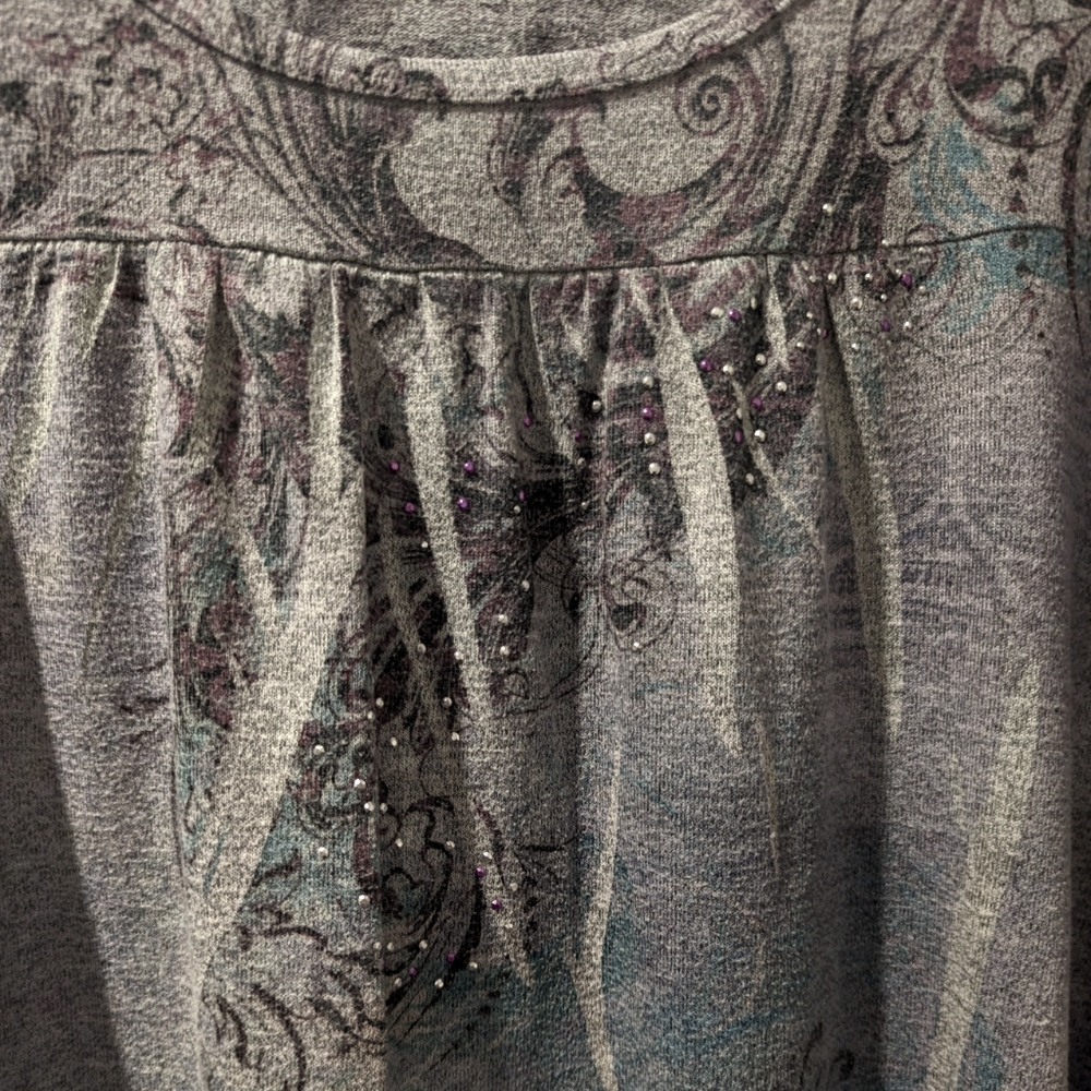 Fashion Bug Tunic.                 3 for $20